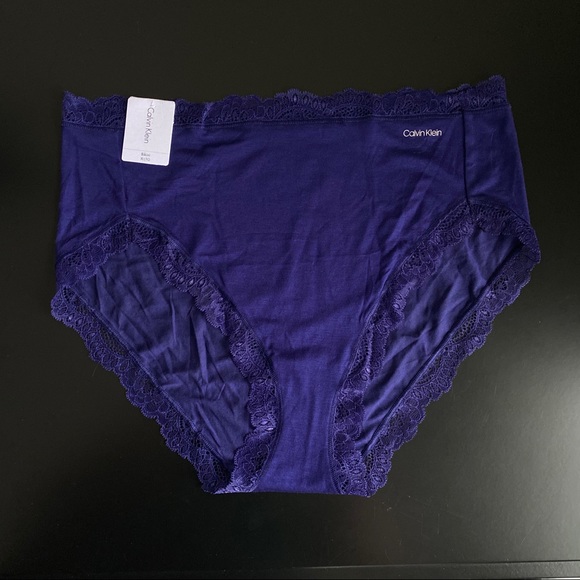 🎈Calvin Klein Scallop Lace Trim High Waist Bikini In Purple Fuss - Picture 2 of 5